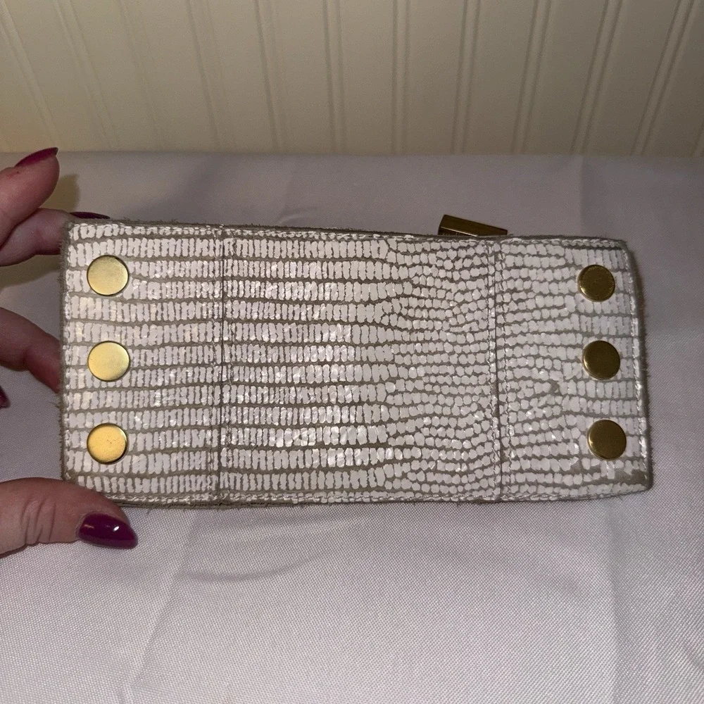 Hammitt 110 North Soft Leather Bifold Long Wallet White Crackle Gold Hardware - Picture 6 of 14
